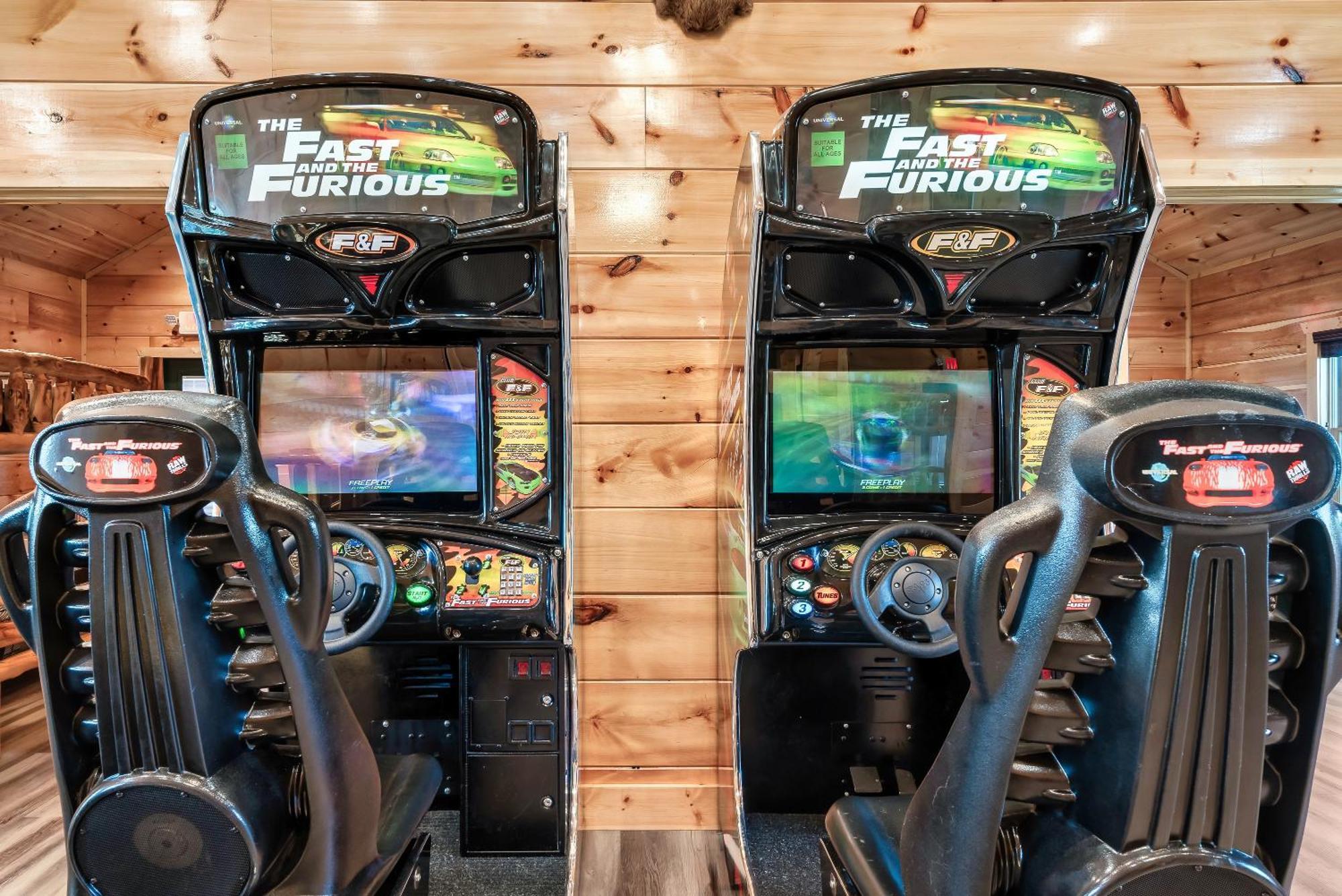 Full Equipped Cabin With A Pool And Game Room Smokies Views Гетлинбург Екстериор снимка