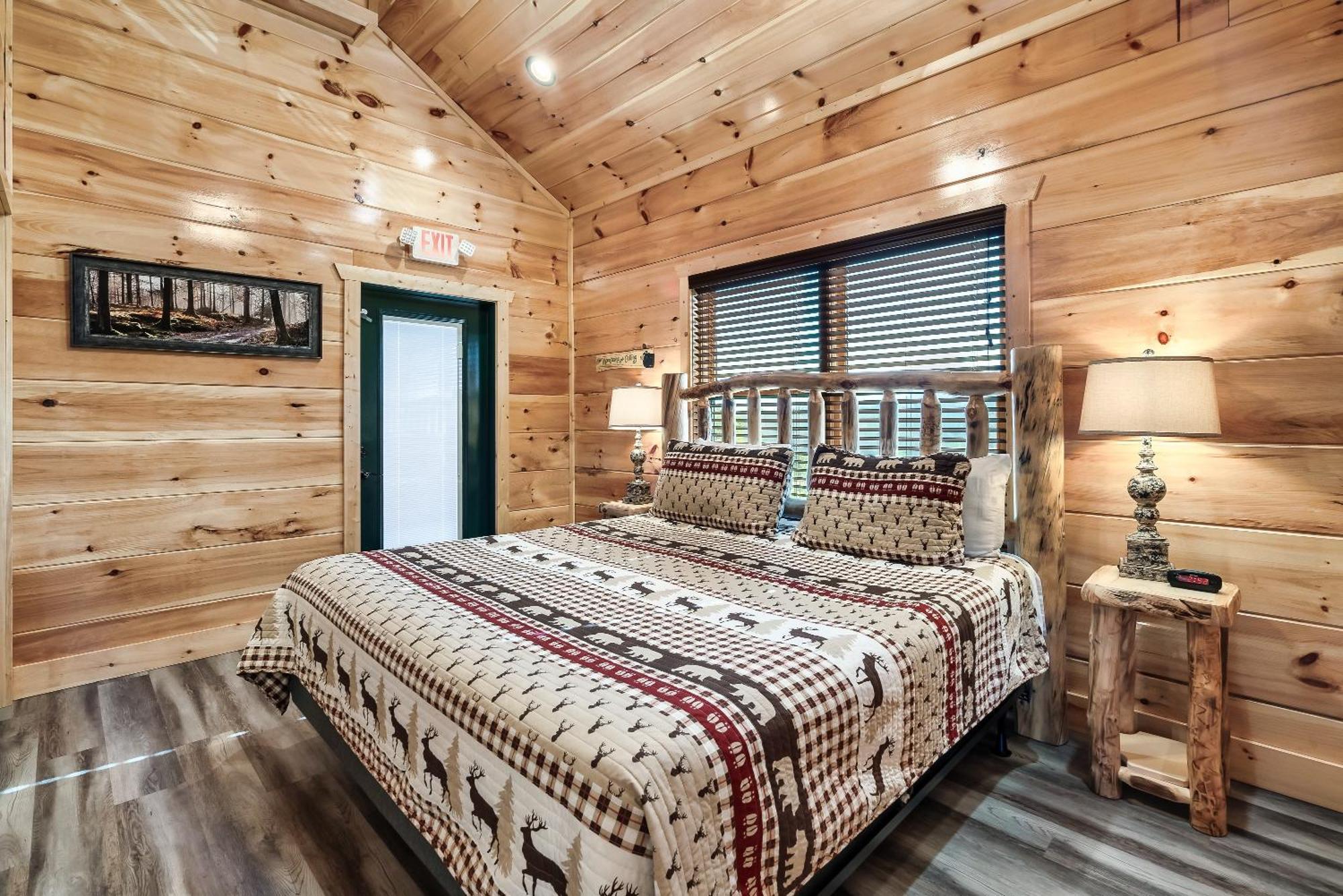 Full Equipped Cabin With A Pool And Game Room Smokies Views Гетлинбург Екстериор снимка