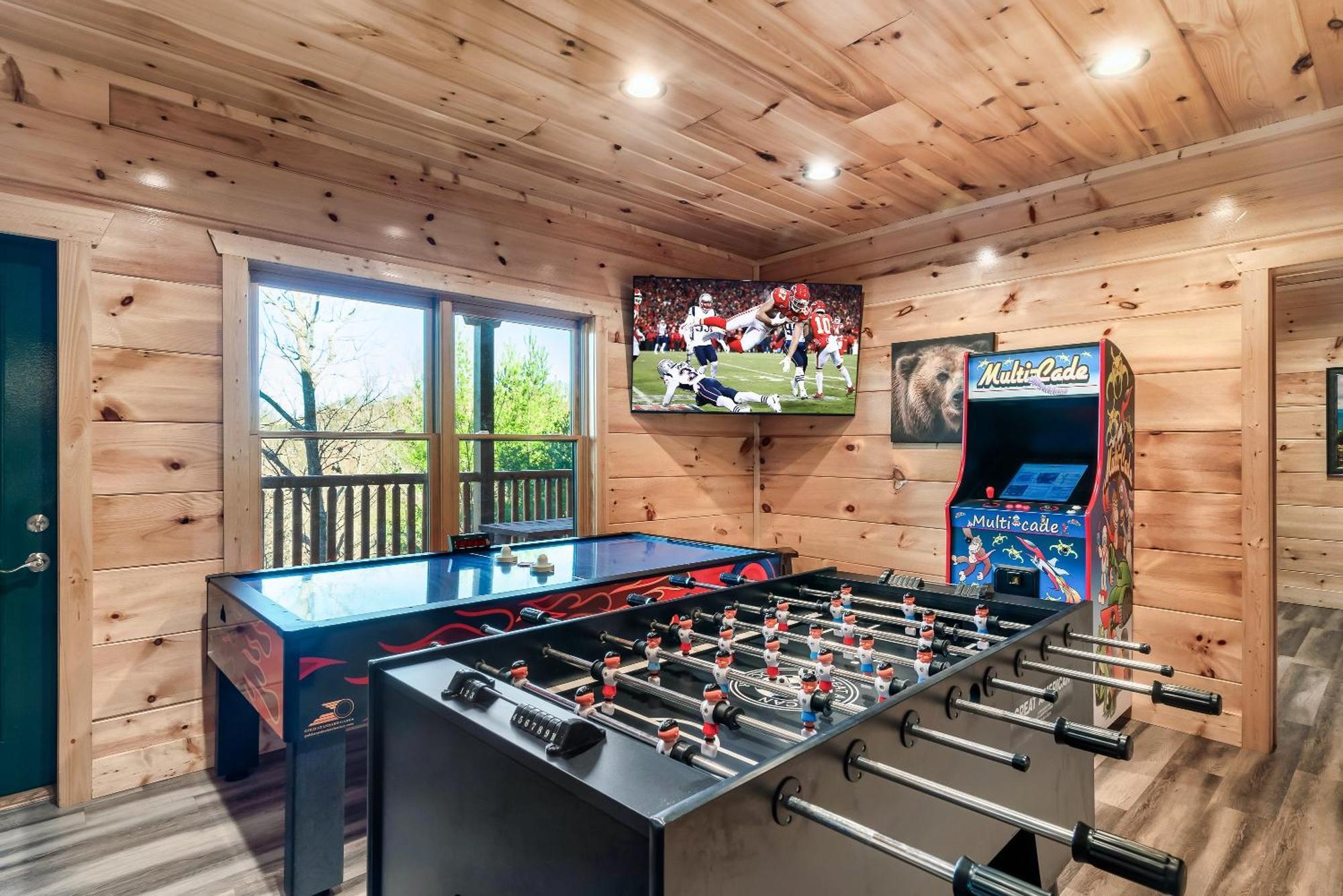 Full Equipped Cabin With A Pool And Game Room Smokies Views Гетлинбург Екстериор снимка