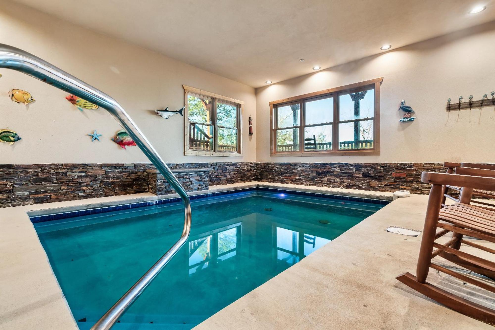 Full Equipped Cabin With A Pool And Game Room Smokies Views Гетлинбург Екстериор снимка